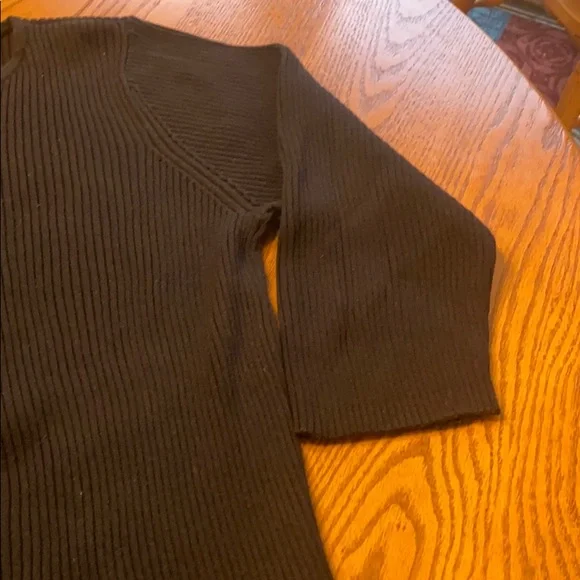 Avenue - Extreme stretchy black sweater - Picture 4 of 6